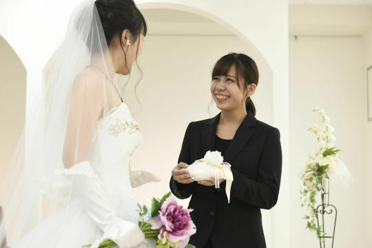 吉田茜のwiki経歴学歴プロフィール！楽天トラベル最年少女性役員で実績がすごい！なこしらべ