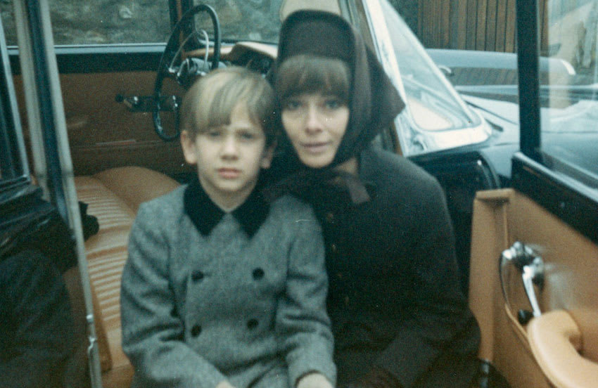 オードリー・ヘップバーンが愛した息子たち ～ショーン・ファーラー＆ルカ・ドッティ～』