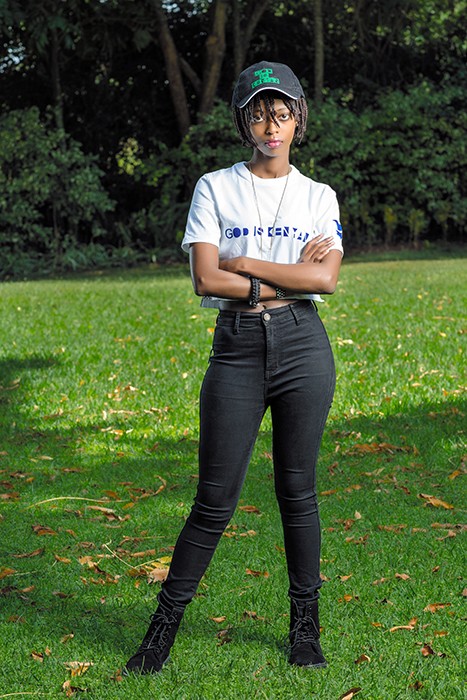 「電子マネーは日本以上に普及」マサイ族の第二夫人になった日本人女性が語るケニアの近代化と結婚事情「かつては恋愛という概念がなく 」 集英社オンライン- Yahoo!ニュース