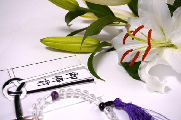 弔辞の例文5つと書き出しなどについてわかりやすく解説三重平安閣グループ斎奉閣・家族葬会館 和ごころ