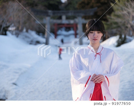 子宝神社の女性宮司 ４９歳で出産 悩み持つ人たちの心安らぐ場に：山陽新聞デジタルさんデジ
