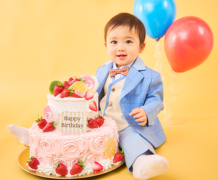 1歳のお誕生日記念写真&おむつフォト撮影 ポーズもばっちり！ 店舗ブログプレシュスタジオ