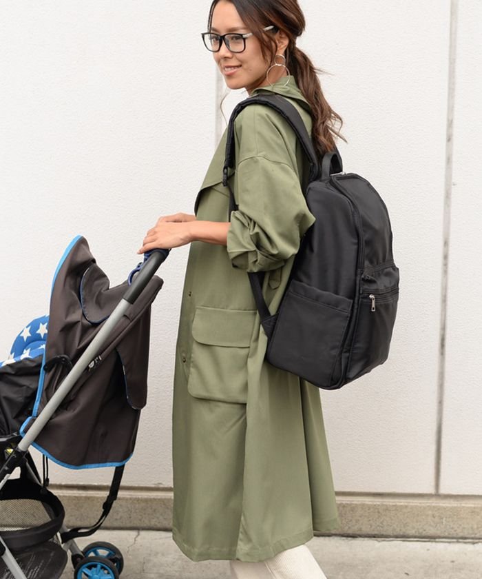 完全に間違えた母と子のピクニックコーデ妻です。ママです。女です