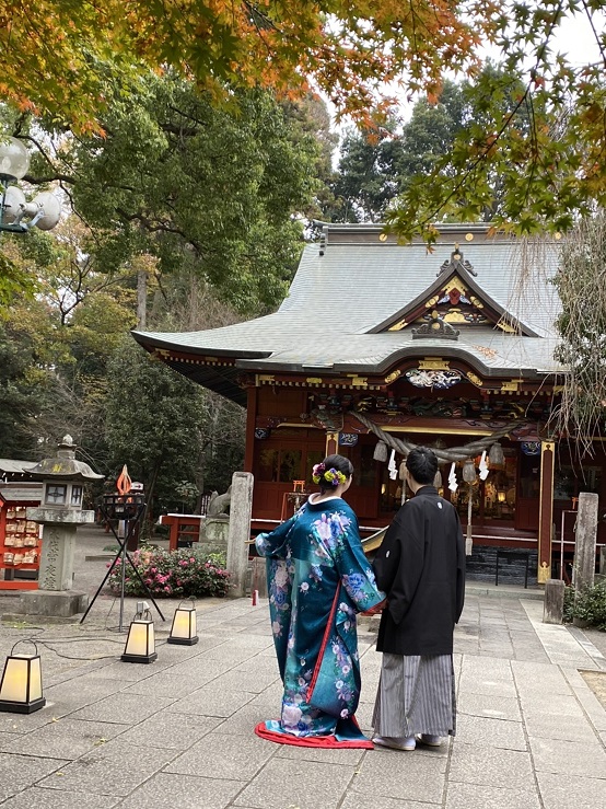 母の好きな黄色のドレスの晴れ姿を見せる幼い頃の約束ホテルモントレ ラ・スール大阪の結婚式挙式実例結婚式場を探すならハナユメ