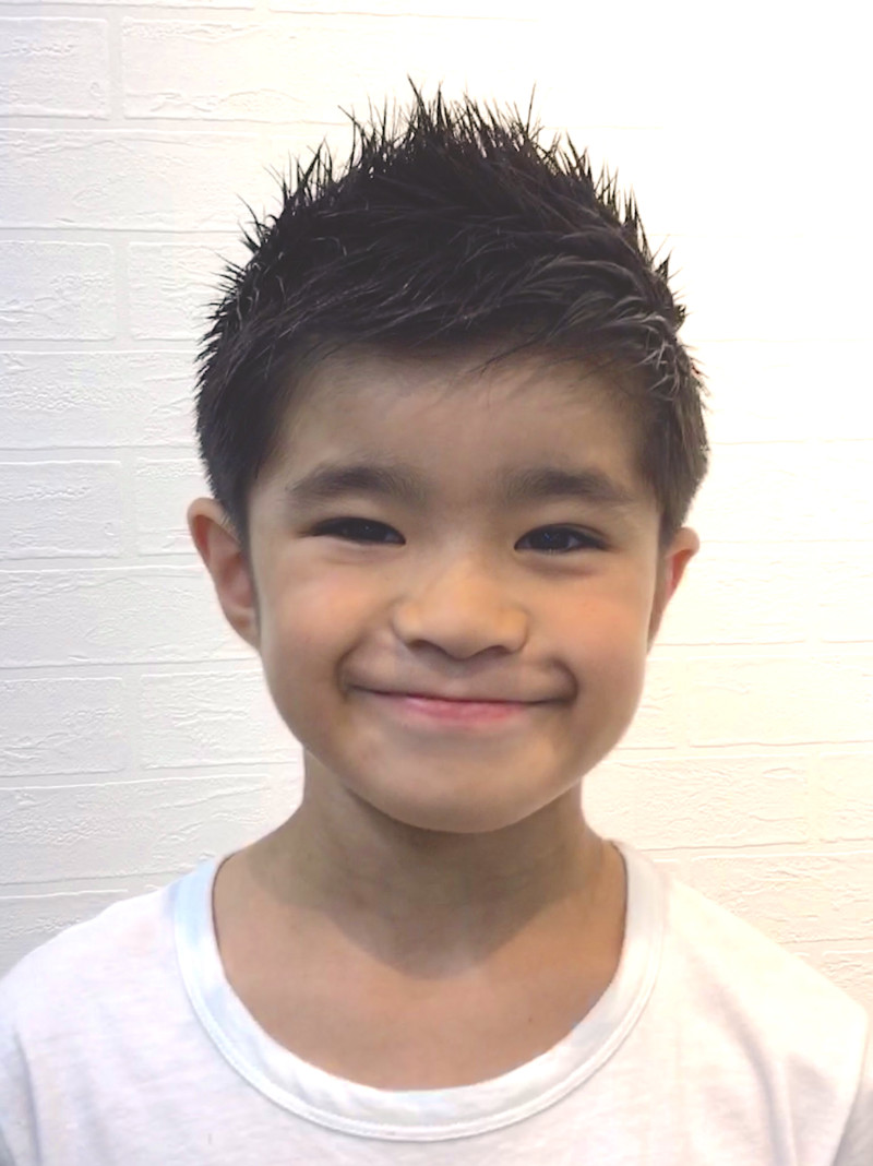 2025年秋 モードなで子供のメンズに似合うモードなショートの髪型 ヘアカタログ・ヘアスタイル を探す - OZmallビューティ