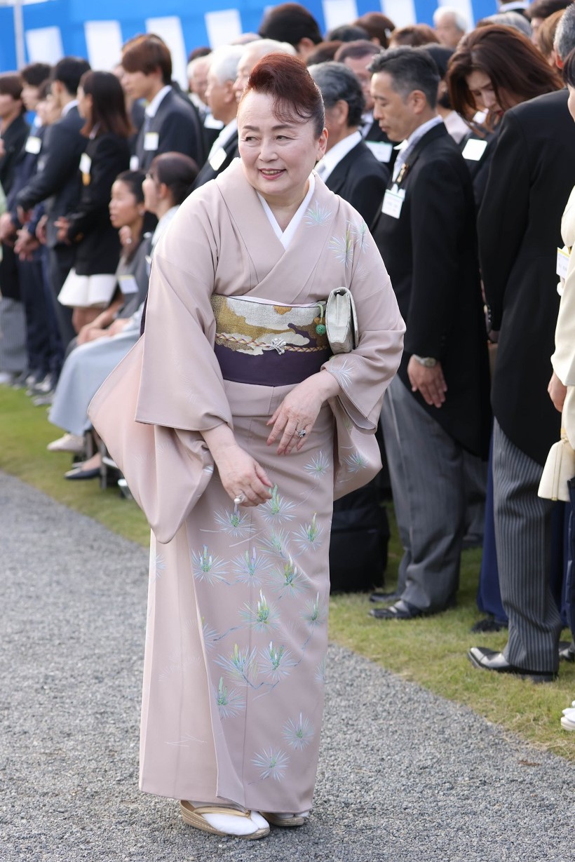 秋の園遊会2024 着物姿の愛子さまmo-mo-さんのブログ