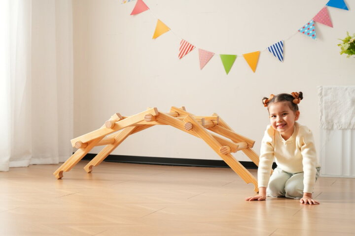 現役ママが考えた 木製ジャングルジム すべり台付き 楽天市場正午~5%OFFクーポン現役ママが考えたジャングルジムジャングルジム すべり台付き木製 頑丈 耐荷重50kg 遊具 すべり台 大型遊具 子供用 滑り台 すべりだい おもちゃ 木製 軽量 天然木 パイン材