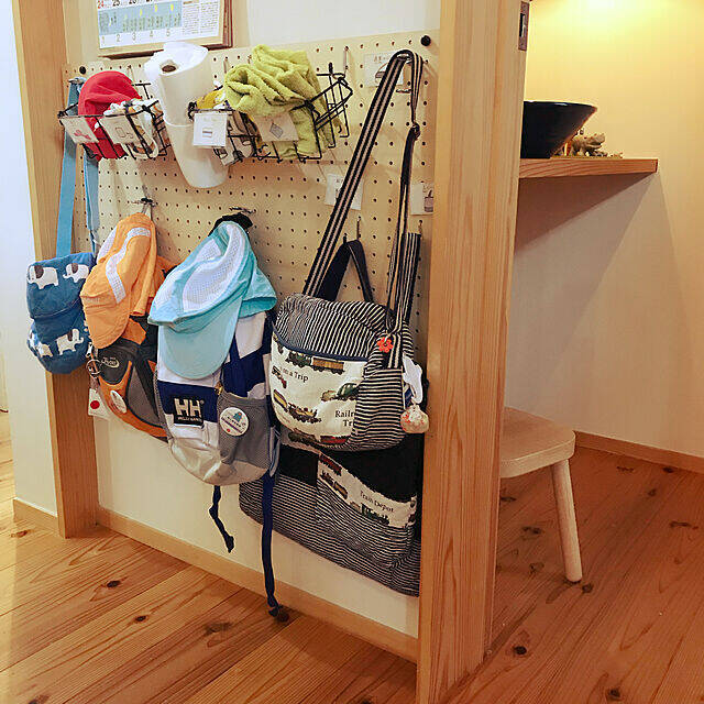 無印良品「成長に合わせて形を変えられる」超優秀アイテムで作る子どもの身支度コーナー4選たまひよ