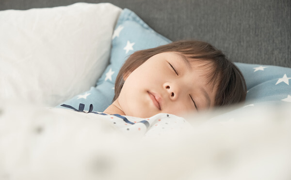 ネントレ！カナダでは赤ちゃんは最初から自分のベッドで寝る話桜木タッタ in カナダ・トロント