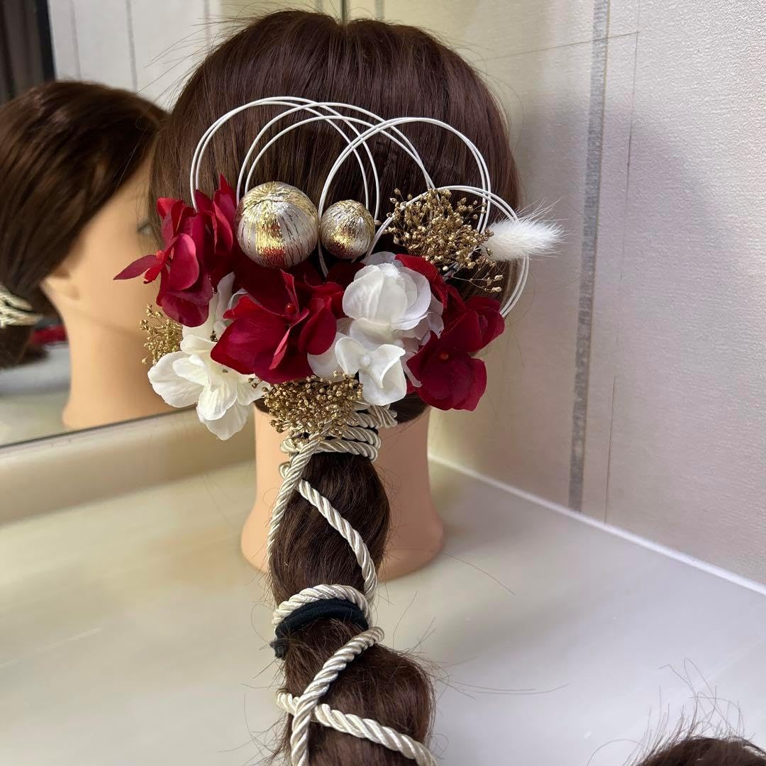 金箔・水引・紐の付け方 自分で簡単にできる和装ヘアアレンジをご紹介致します