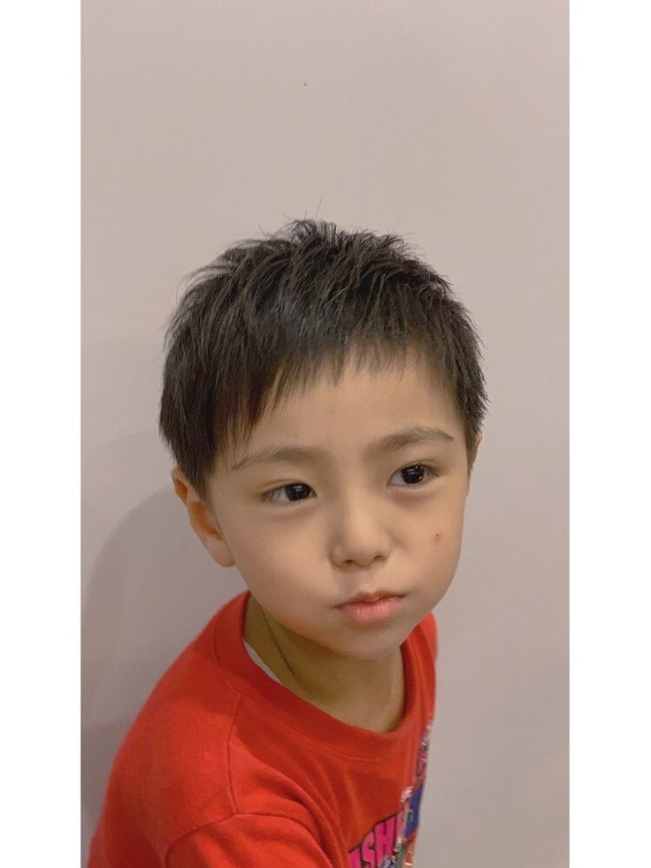 女の子のキッズカットはオン眉ショートボブが大人気美容師の働き方改革！美容室を変えたい！金沢市野々市の美容室4cmせとっち