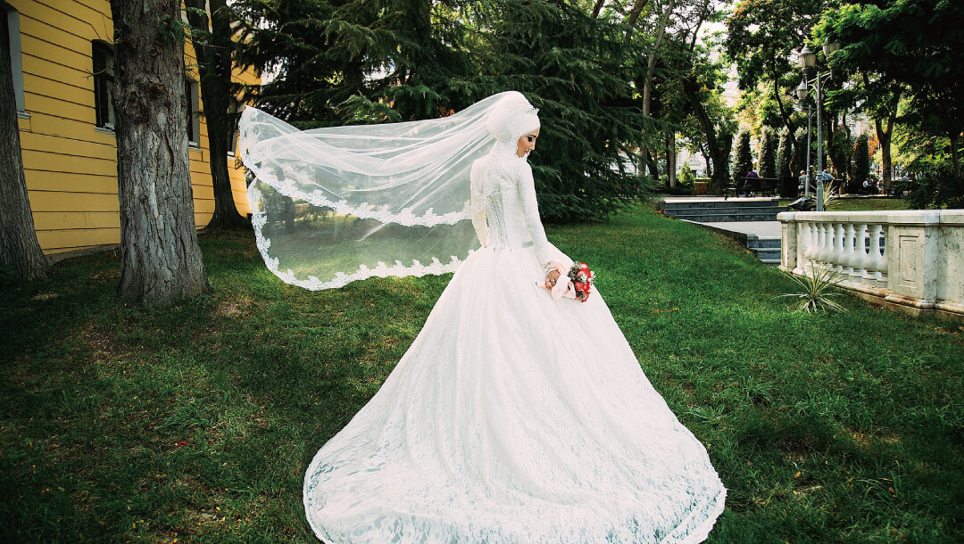 永遠』を意味する『ウェディングリース』を飾ろう♡ウェディングニュース