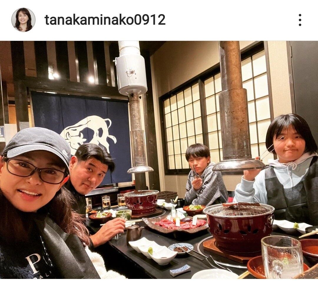 田中美奈子、息子と“顔出し”2ショットで親子キャンピングカー旅行を報告「イケメン！」「息子くんはじめて見ました」 夫は俳優・岡田太郎オリコンニュース ORICON NEWS