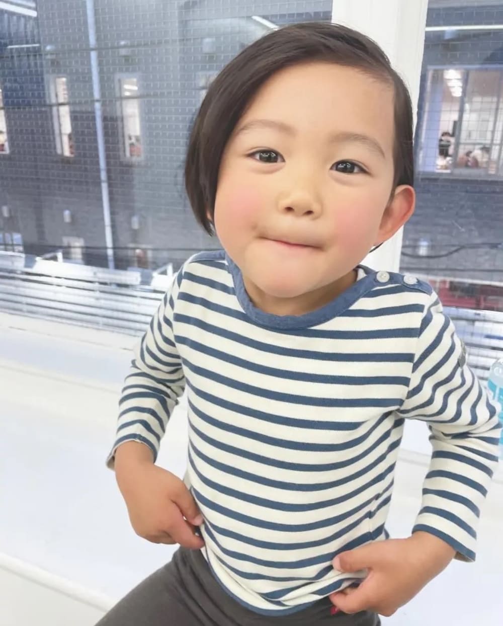 1歳7ヶ月男の子ママダッコキッズツーブロックカット¥1080 担当・栄真介筑後市よりご来店ありがとうございましたDEEPSTA DEEPSTAキッズカット DEEPSTAヘアスタイル キッズカット 子供カット 子供髪型 ヘアスタイル ヘアカタログ 子供ママダッコキッズカット 1歳 1歳