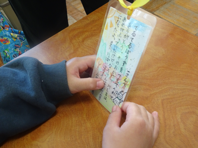 卒園や卒業プレゼントに最適♪不器用でも大丈夫！ 喜ばれる簡単手作りアルバムの作り方