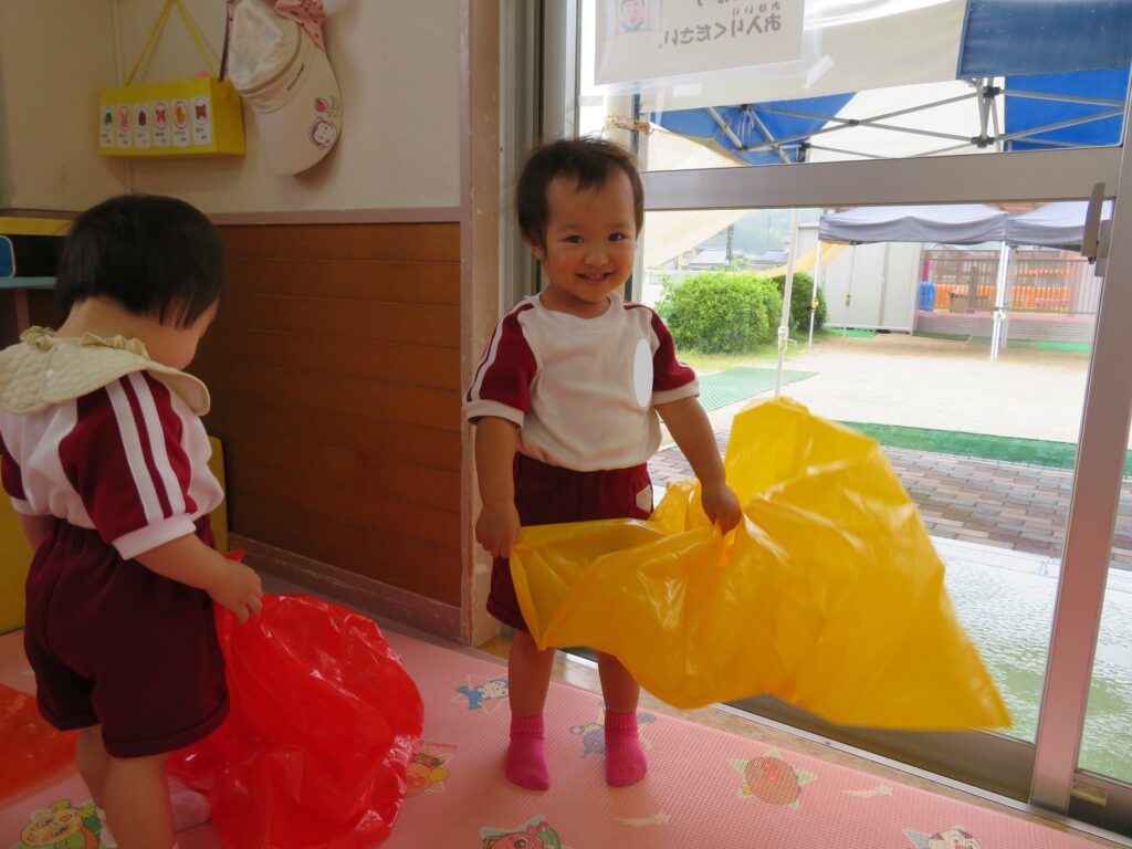 雨の日特集2025 雨の日特典や屋内遊び場で快適に楽しもう！子供とお出かけ情報「いこーよ」