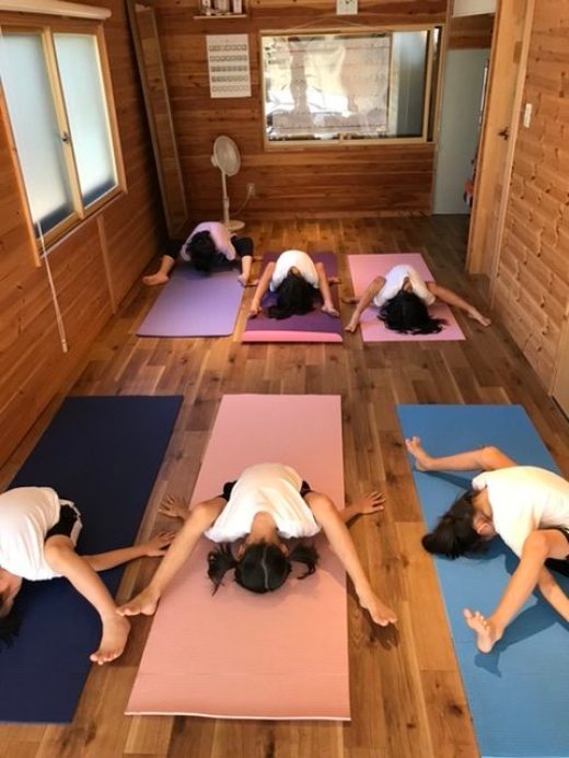 キッズヨガの効果とは？何歳から？子どもにヨガを勧めるメリットヨガジェネレーション yogageneration