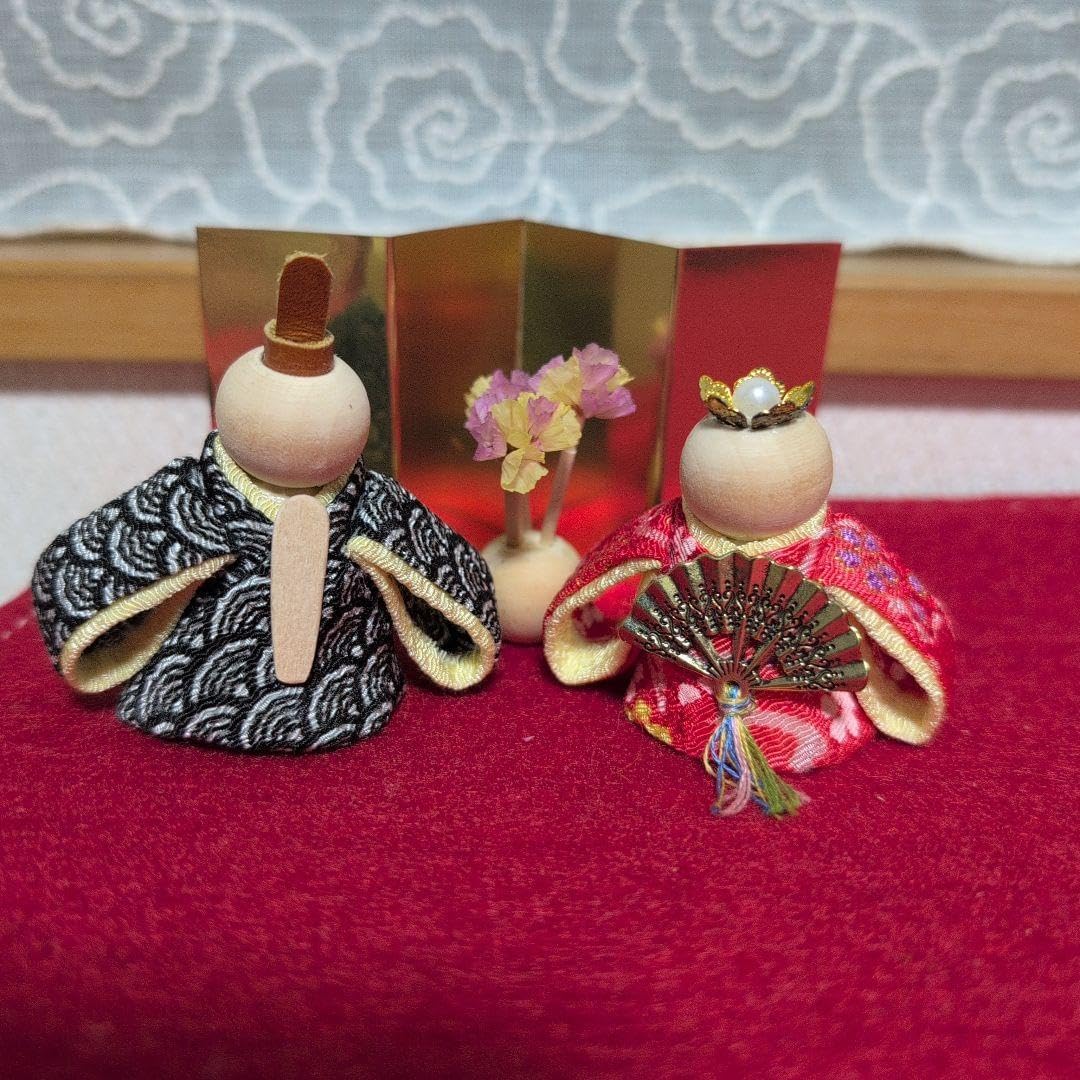 雛人形 ひな人形 おひなさま コンパクト かわいい 錦彩華みやび雛 名入れ 木札 無料特典付き 陶器 雛人形 お雛様 雛 ミニ ひな人形 ひな祭り飾り ミニチュア 小さい 人気 おしゃれ .雛人形. 初節句 女の子 薬師窯 - 通販家具とインテリアの通販 RoomClipショッピング