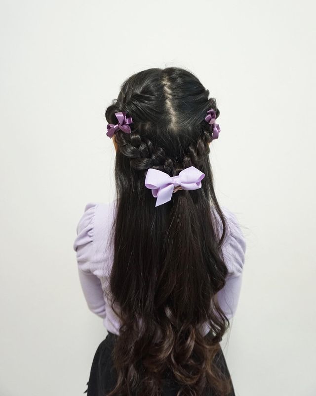 2025年最新 結婚式の子供のかわいい髪型特集！女の子＆男の子のフォーマルヘアアレンジみんなのウェディングニュース