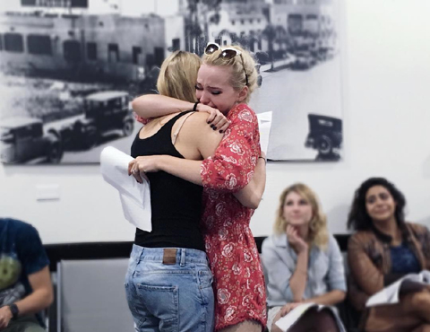 メチャ可愛い😍OPソング🎶ダヴキャメロン が双子の姉妹を1人2役で演じた大ヒットTVシリーズ『うわさのツインズリブとマディ』 9 3 火より第1話から放送！ 詳しい放送スケジュールは公式サイトへディズニーチャンネルdisneychanneljapanDisneyChannel