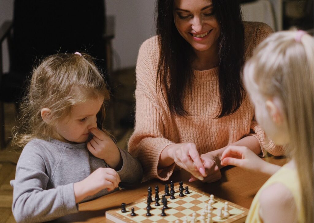 座ったまま遊べるレクリエーションゲームミックスじゅーちゅ 子どもの遊びポータルサイト