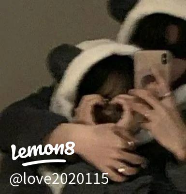 EARS BEANIE 😻 猫耳のニット帽やっぱ可愛い🔥 イラストアイコンアニメアイコンイラスト半目キャラクターニット帽友達仲良しペアルック冬服cartoonkawaiiart