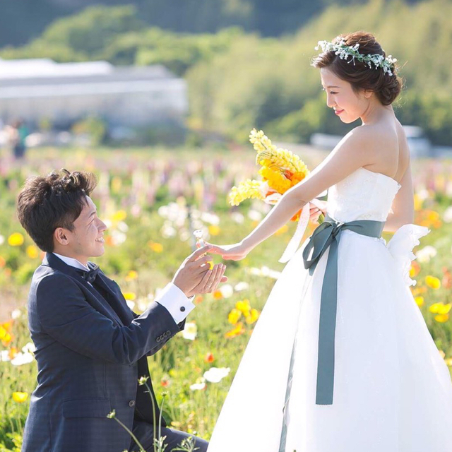 フォトウェディングは“花冠”が人気!花の種類・花言葉・色・髪型を紹介おすすめの写真スタジオが見つかる写真館アワード