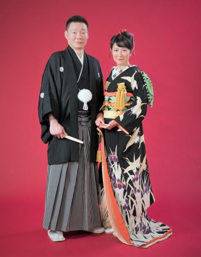 楽天市場 花嫁衣裳 レンタル 引き振袖 引き振袖 古典 レトロ 花嫁振袖レンタル 着物レンタル 着物 結婚式 花嫁和装 二次会 お引き 黒引き振袖レンタル黒 貸衣装フルフル : FrouFrou