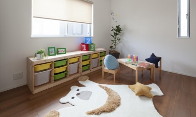 リビングにキッズスペースを作る！子どもの成長に合わせたレイアウトやおすすめの家具学習机・デスクのコイズミファニテック株式会社