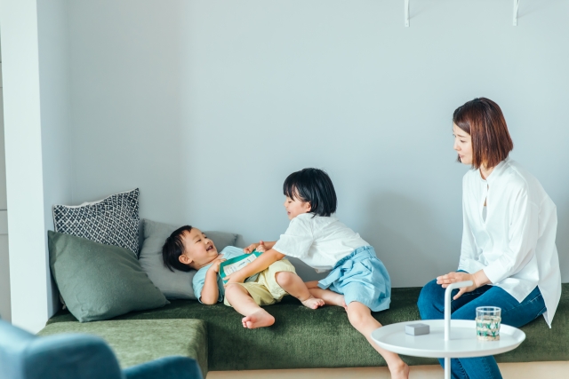 夫婦喧嘩は日常茶飯事なのに別れない。両親の不仲に巻き込まれた一人娘との歪んだ親子関係 妻で母ですが、女性風俗にハマりました咲子の場合 23ページ目- レタスクラブ