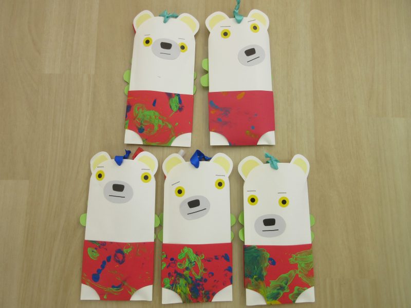 しろくま🐻‍❄️のパンツ🩲製作✂️ にじみ絵で作るパンツ♡ 簡単ですが、個性的で可愛い製作になります🎵 他にも可愛い製作作ってますcoTikTok