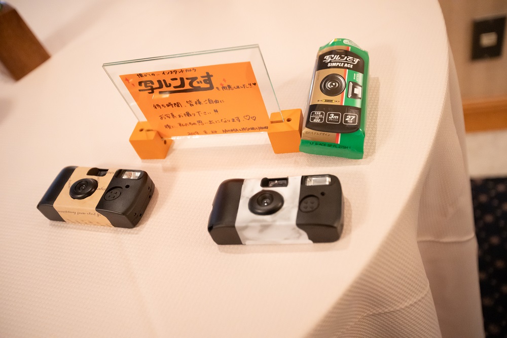 写ルンです 説明ボードA4 ウェディング カメラマン ウッド フラワー 送料無料Wedding *momo-noha