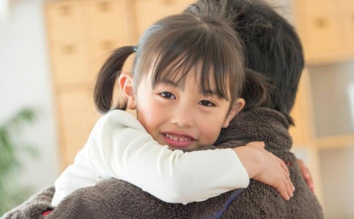 赤ちゃん1歳2歳児の寝かしつけ 抱っこ紐あるある解決！頭や首の ”かっくん防止” 新ブランド「スヤコ 」誕生！株式会社ルカコのプレスリリース