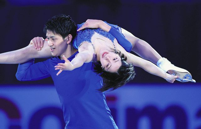 りくりゅうの新衣装が「別格に素敵」と好評 シックな雰囲気なのに「両肩キラッキラ」THE ANSWER