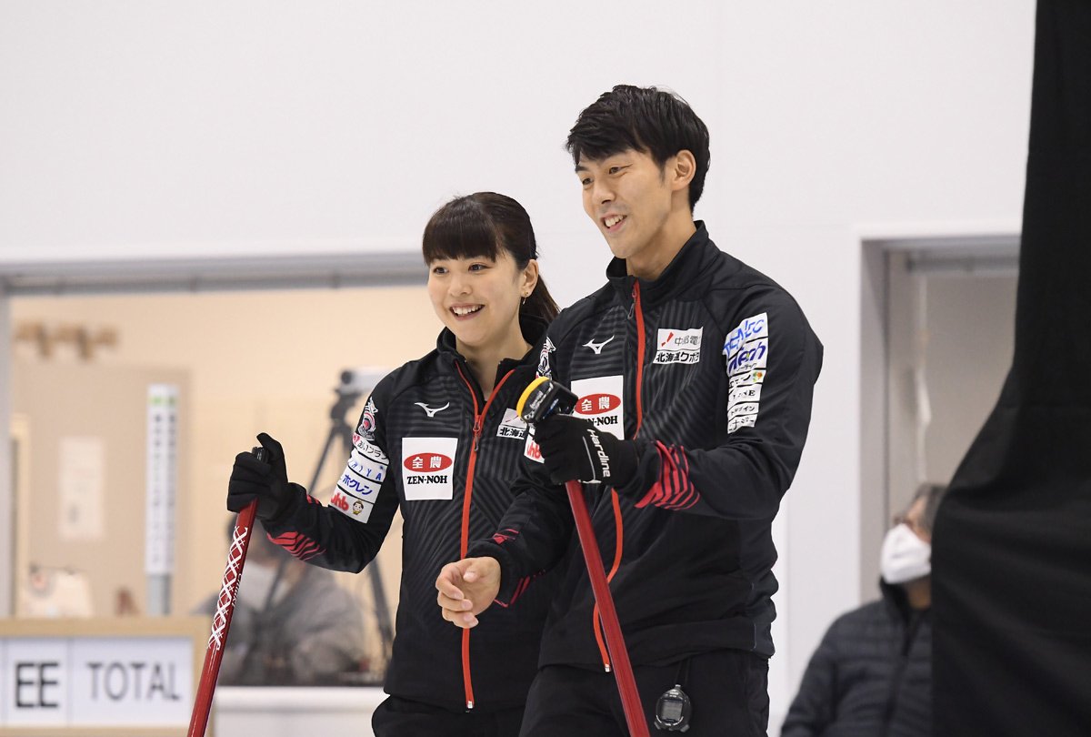 ホラン千秋：結婚相手やプロポーズへのこだわり語る 初のウエディングドレス姿で「ゼクシィ Premier」表紙に - 毎日キレイ