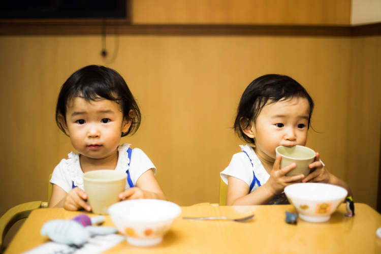 右足が見えません」二卵性の双子を妊娠。妊娠19週のスクリーニング検査で、わが子の障害が判明しけんじとあかりインタビュー たまひよ