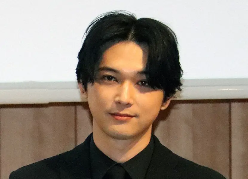 吉沢亮：性格の「ベースが暗い」？ 4人兄弟のエピソード、大河ドラマへの抱負も - 毎日キレイ