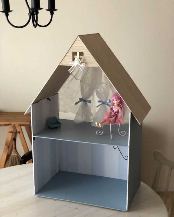 リカちゃんハウスや小物は手作りできる。家族みんなで作ろう。 - IZILOOK