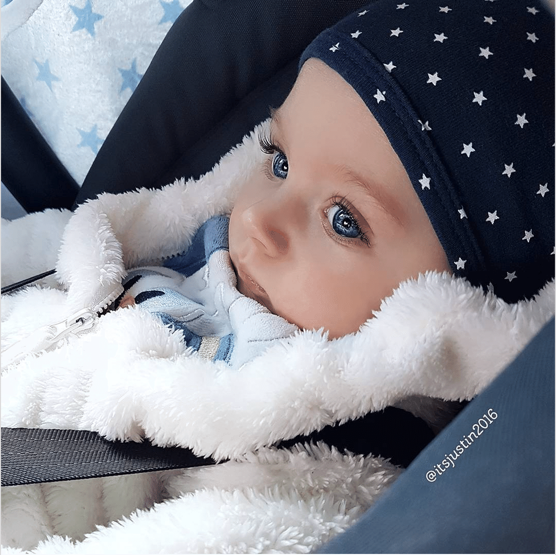 リボーンドール Maggie 綺麗な赤ちゃん 植毛美しい 人形