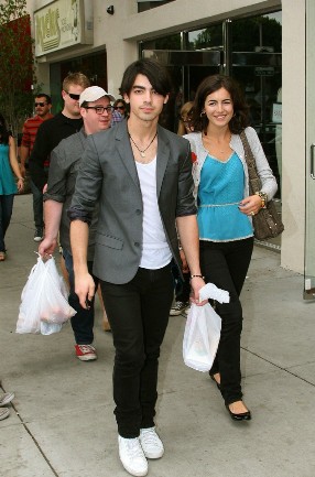 コンセプト 公式 ララシャンスベルアミー 佐賀県鳥栖・久留米の結婚式場・ウェディング