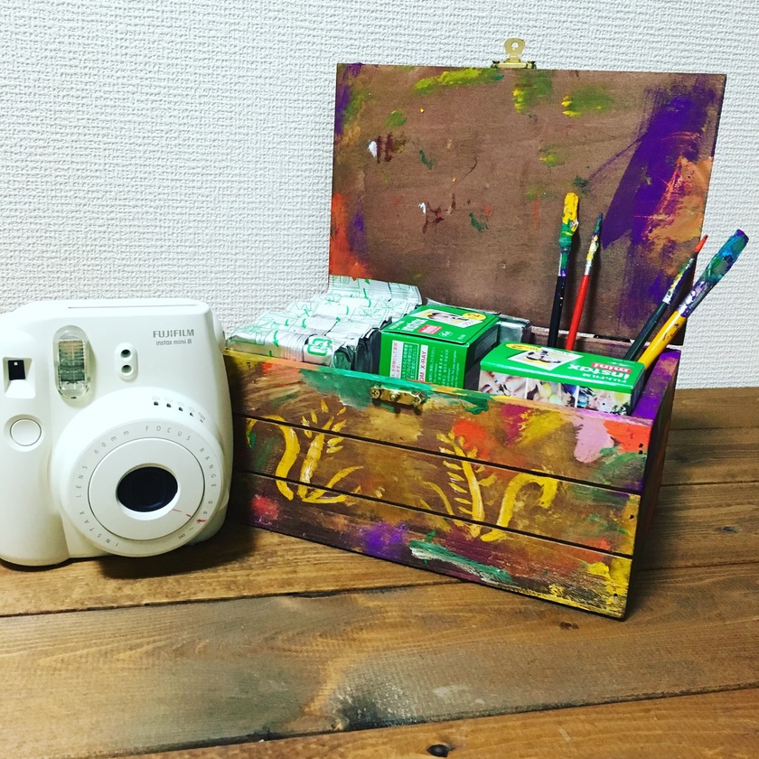 ウェルカムボード コルクボード チェキボード チェキボードを結婚式のウェルカムスペースに用意すると