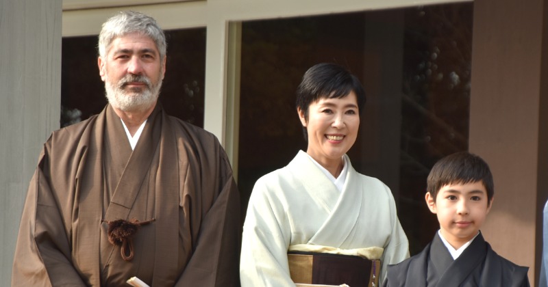 尾上菊五郎の孫で、寺島しのぶの長男・寺嶋眞秀が初代尾上眞秀を名乗り、『團菊祭五月大歌舞伎』で初舞台！SPICE - エンタメ特化型情報メディアスパイス