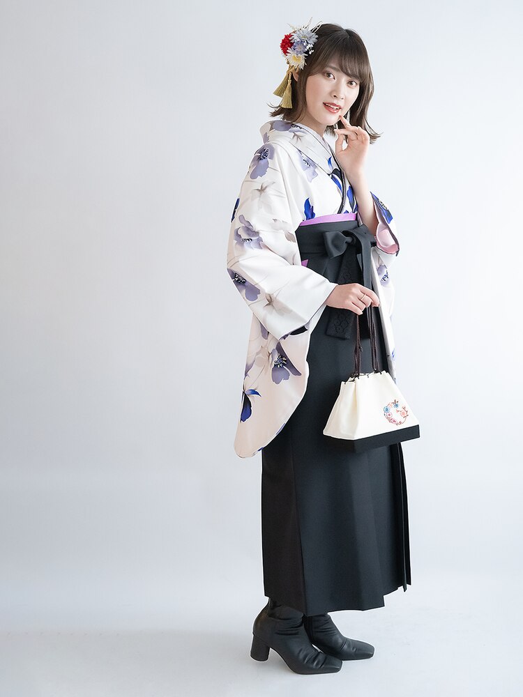 卒園式 卒園式の先生のお支度を させていただきました もう何年もお支度させて いただいております。 今年もありがとうございましたおめでとうございます㊗️ - -小岩美容室美容院着付け袴晴れ着振袖幼稚園保育園保育士先生ヘアアレンジ