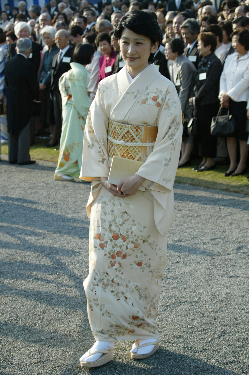 奥が深い園遊会の「和装」 着物ファンが多い華子さま 懐中時計で「さすが！」