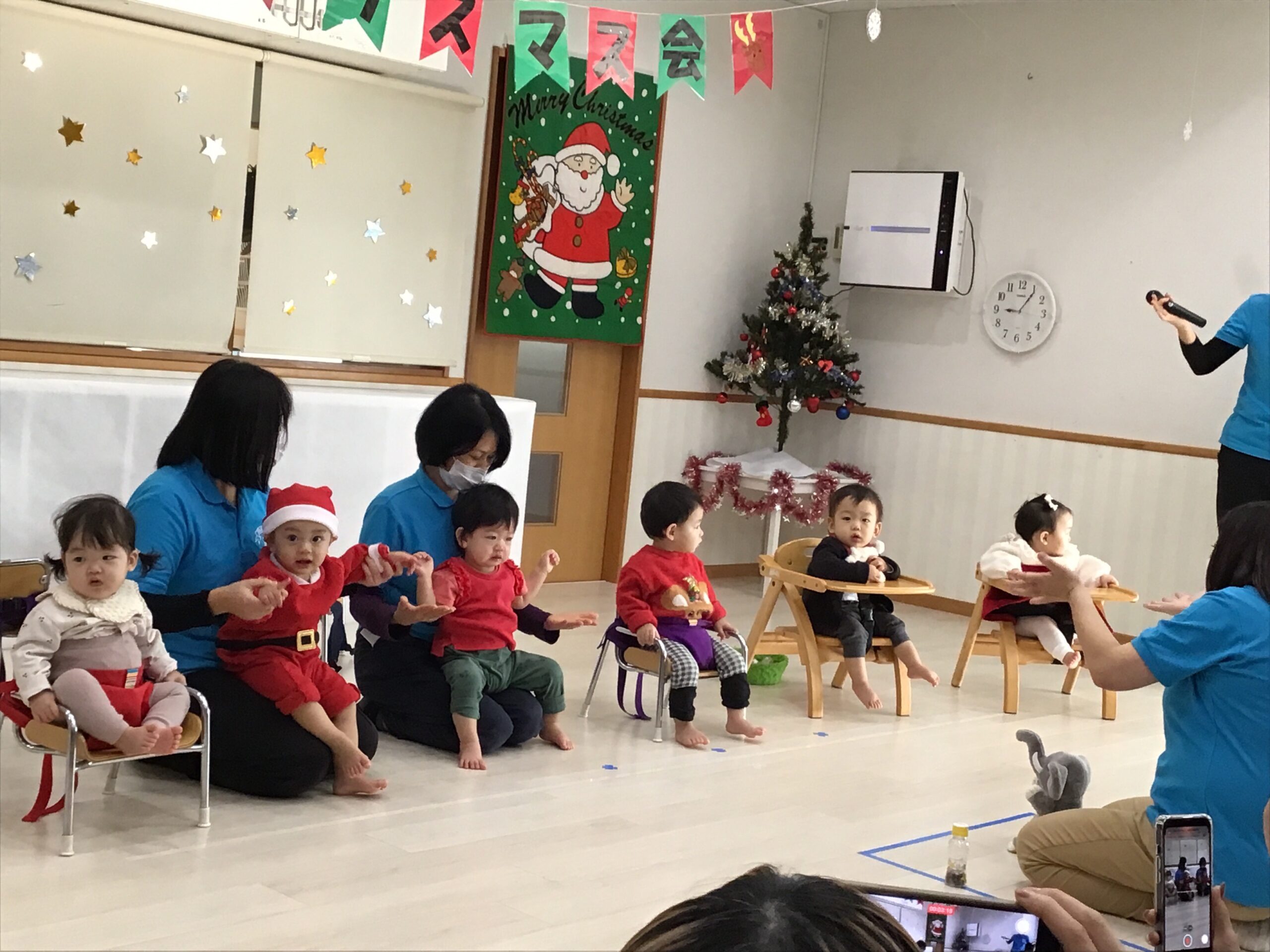 12月18日：クリスマス発表会 乳児クラスまなびぐら新座保育園