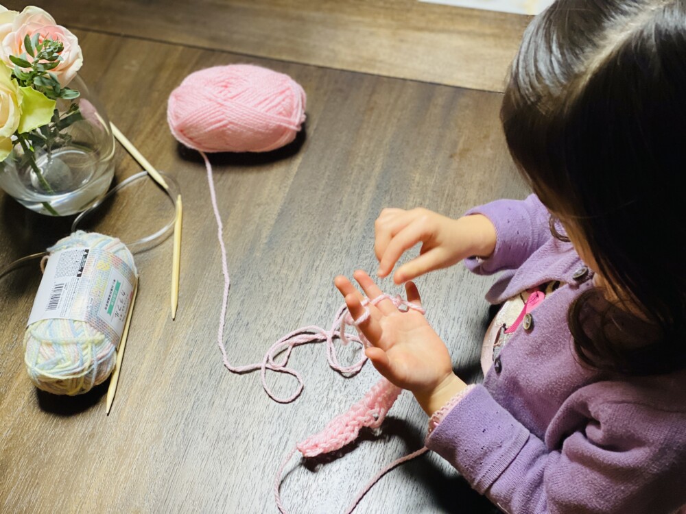 初心者でも編めるベビー作品12選 簡単に作れる編み方動画もあり手編みのお店 hus: フース編み物コラムにて編み図・手芸・毛糸の情報配信