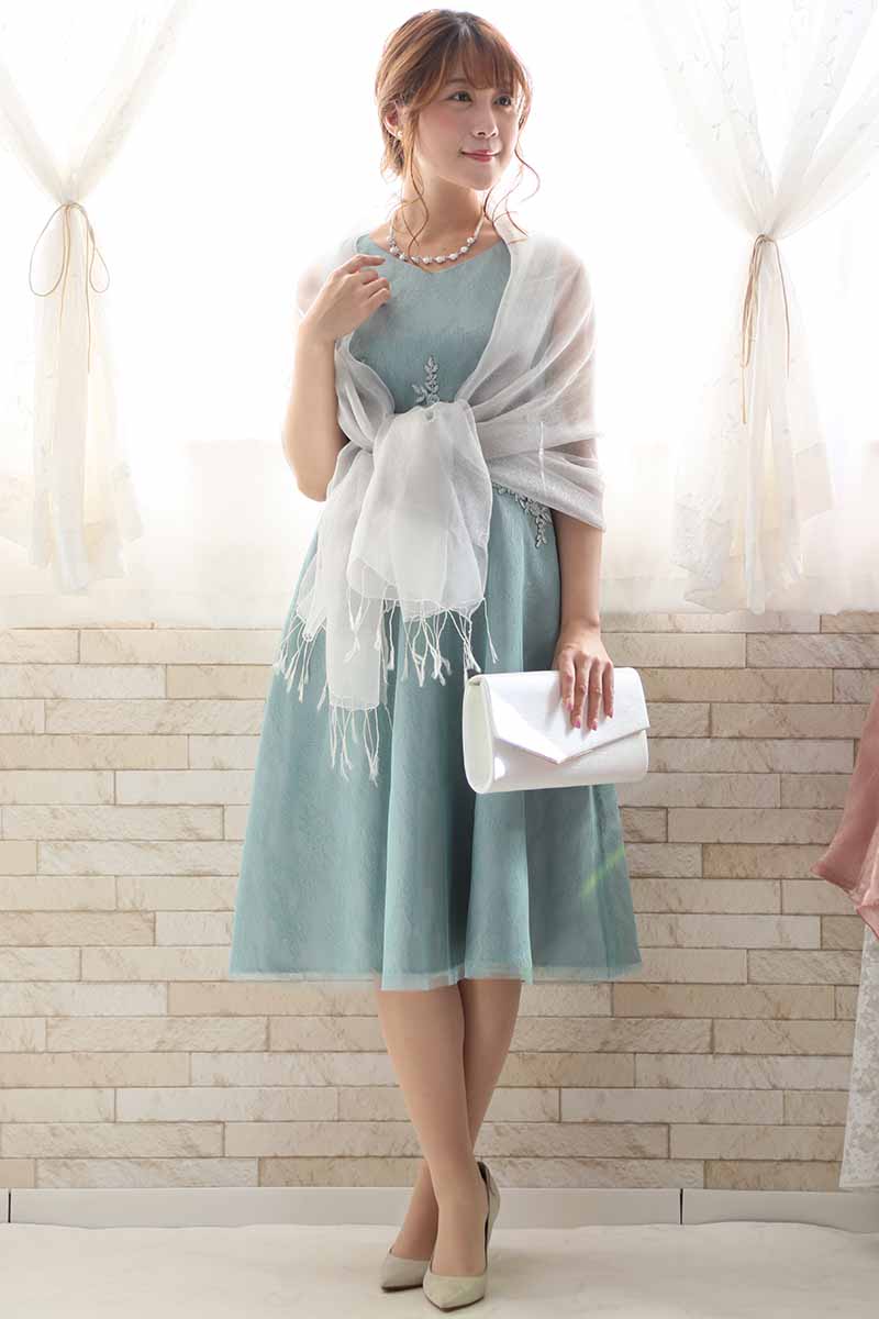 冬の結婚式の羽織ものに人気のボレロおすすめプレゼントランキングocruyo オクルヨショール ストール ボレロ ファー 結婚式 大判 春フォーマル 二次会 入学式 成人式 およばれ パーティー アウター 羽織もの 羽織り フェイクファー ブローチ付