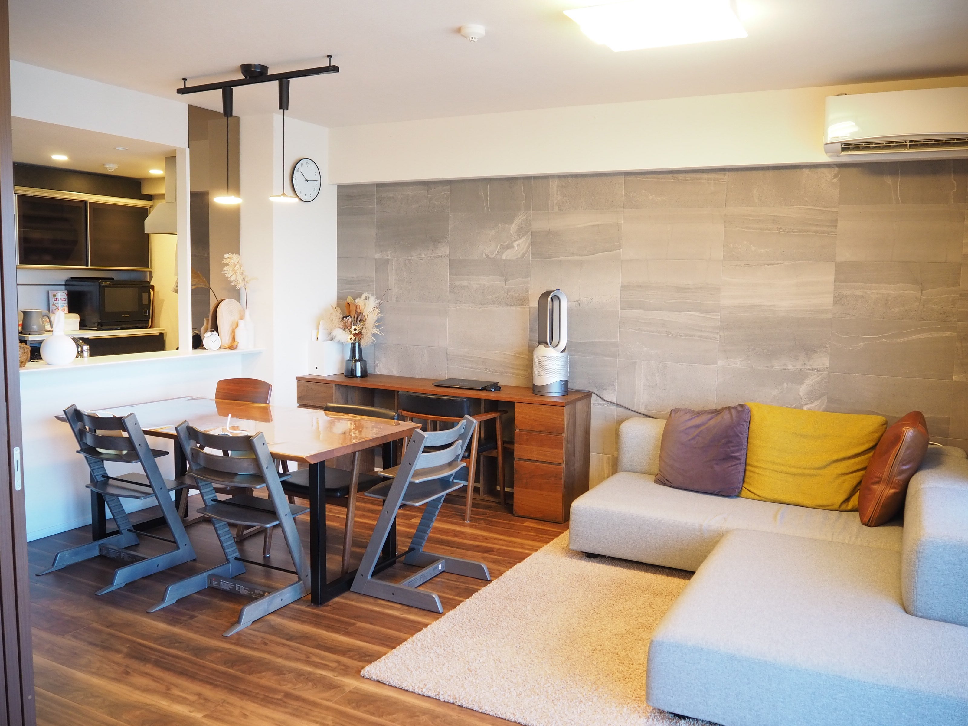 元スピードスケート選手の清水宏保さんが、表紙&巻頭対談に登場。ビジネス情報誌「躍進企業応援マガジン COMPANYTANK」最新号2023 5 1発売国際情報マネジメント有限会社のプレスリリース