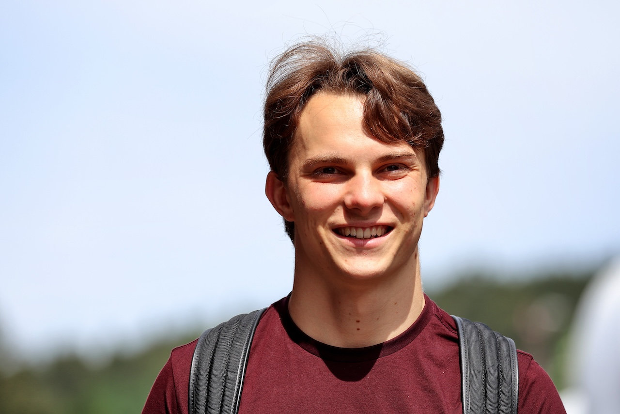 家族みんなのキミ・ライコネン - 富裕層データを活用した隠れ富裕層の分析抽出サービスNOBLE STATE