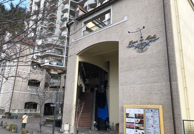 宝塚市 NEW OPEN 9月17日花のみちにオープンしたばかりクレープとクラフトビールのお店『Liangeリアンジュ 』に行って来ました♪ :宝塚コミパ通信